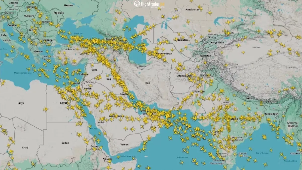 Iran reopens airspace: আকাশসীমা খুলে দিল ইরান