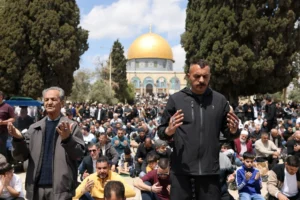 AFP 20260410 A7D97W6 v1 HighRes PalestinianIsraelIranUsWarReligionIslam